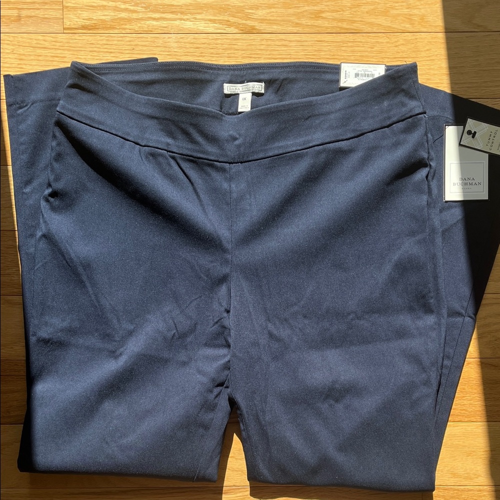 Dana Buchman Navy Straight Leg Pants - Picture 5 of 7